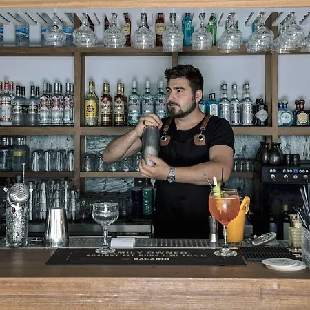 Mykonos Blanc - Preferred & 5* אורנוס
